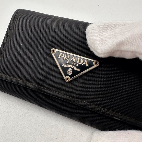 Prada nylon key and card holder - Picture 5 of 9